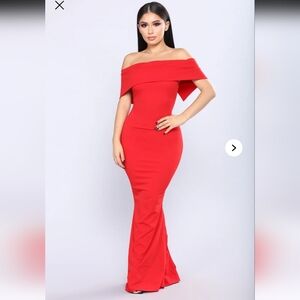 Elegant Red Off-Shoulder Evening Gown